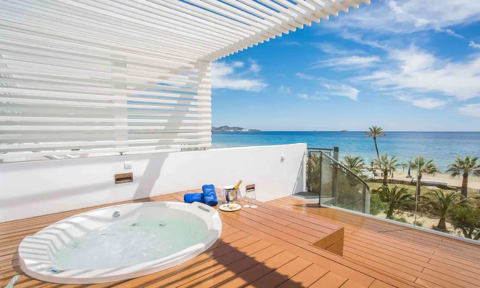 White Sands Rooms