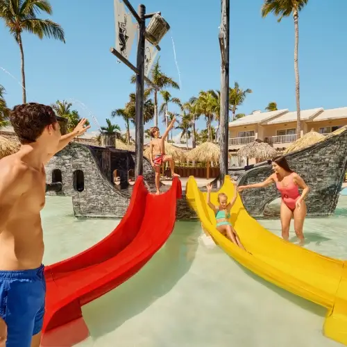 Clubs Infantiles Palladium Travel Club