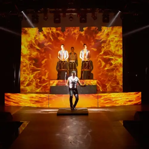 Chic Cabaret & Restaurant