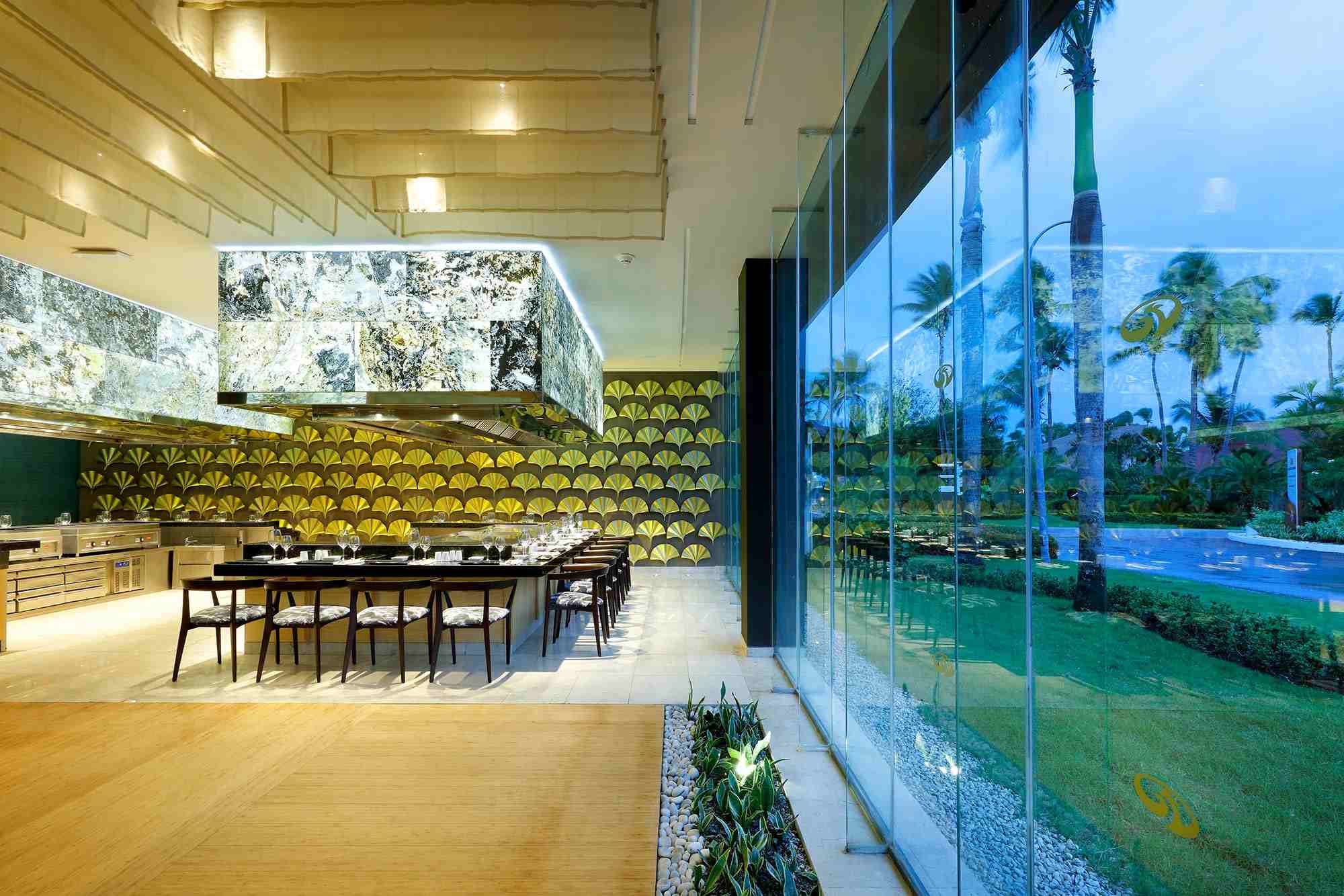 Grand Palladium Palace Resort | Palladium Travel Club