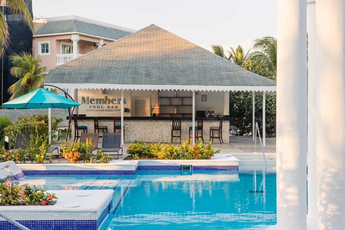 All-Inclusive Luxury Getaways at Palladium Travel Club All-Inclusive Luxury Getaways at Palladium Travel Club