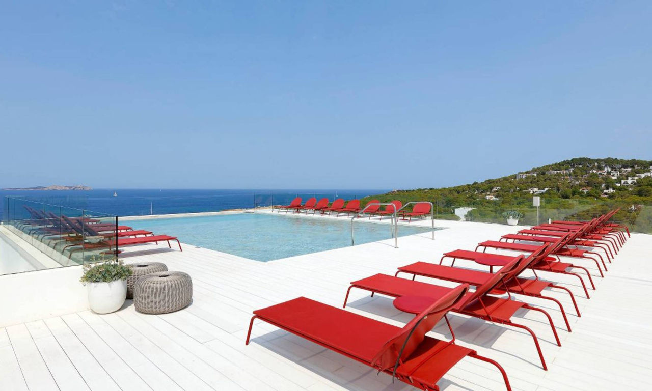 Piscinas solo adultos