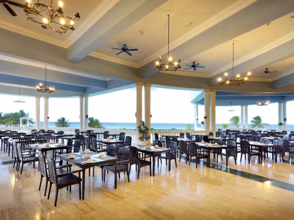 Grand_Palladium_Jamaica_The_Blue_Lagoon