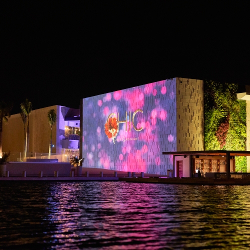 Chic Cabaret & Restaurant