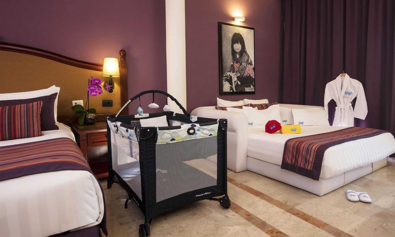 grand-palladium-vallarta-resort-spa-family-selection-junior-suite-2